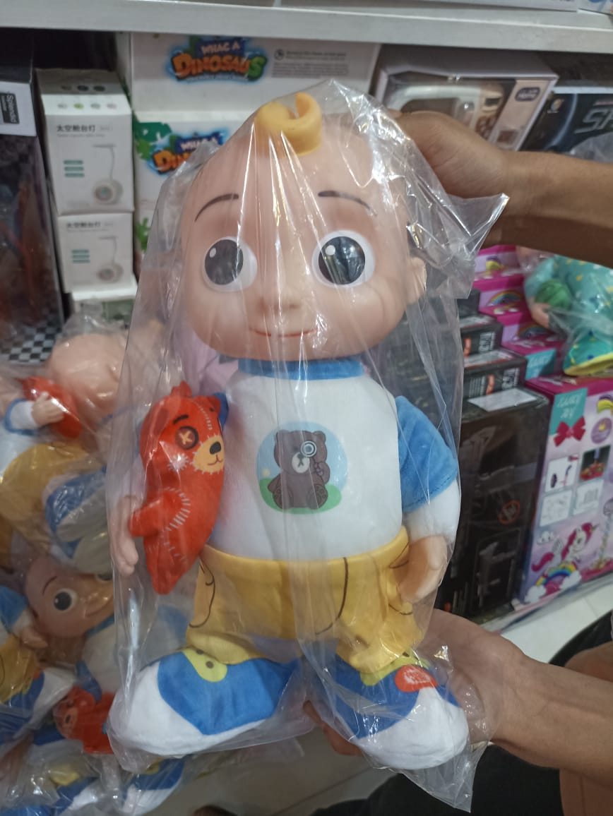 عروسک کوکوملون  موزیکال راهروخارجی
